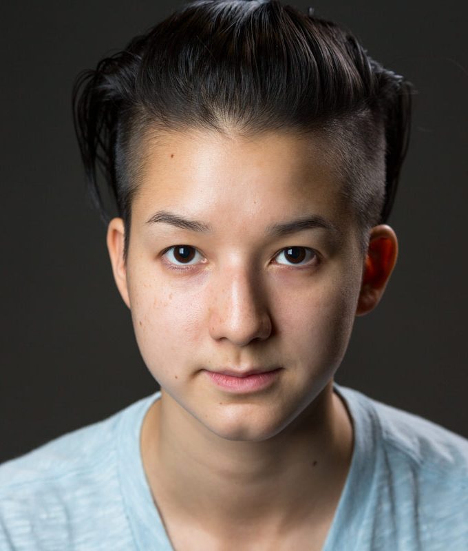 Portrait of Kanon Suzuki Hewitt