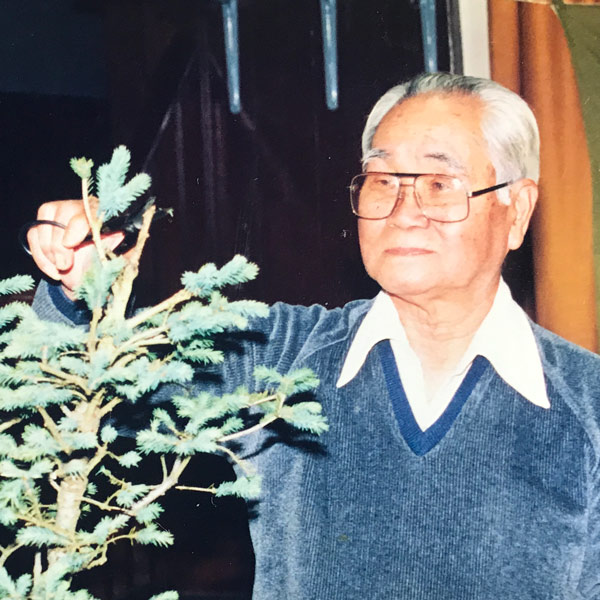 Portrait of Roy Tomomichi Sumi