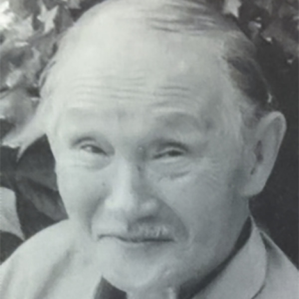 Portrait of Tom Sando